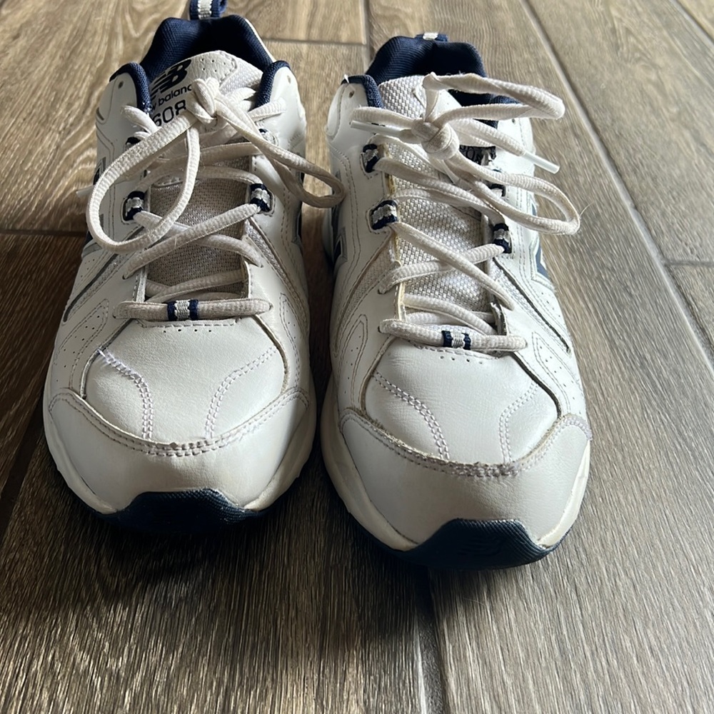 Mens 608 NEW Balance shoes